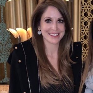 Meet your Posher, Laura